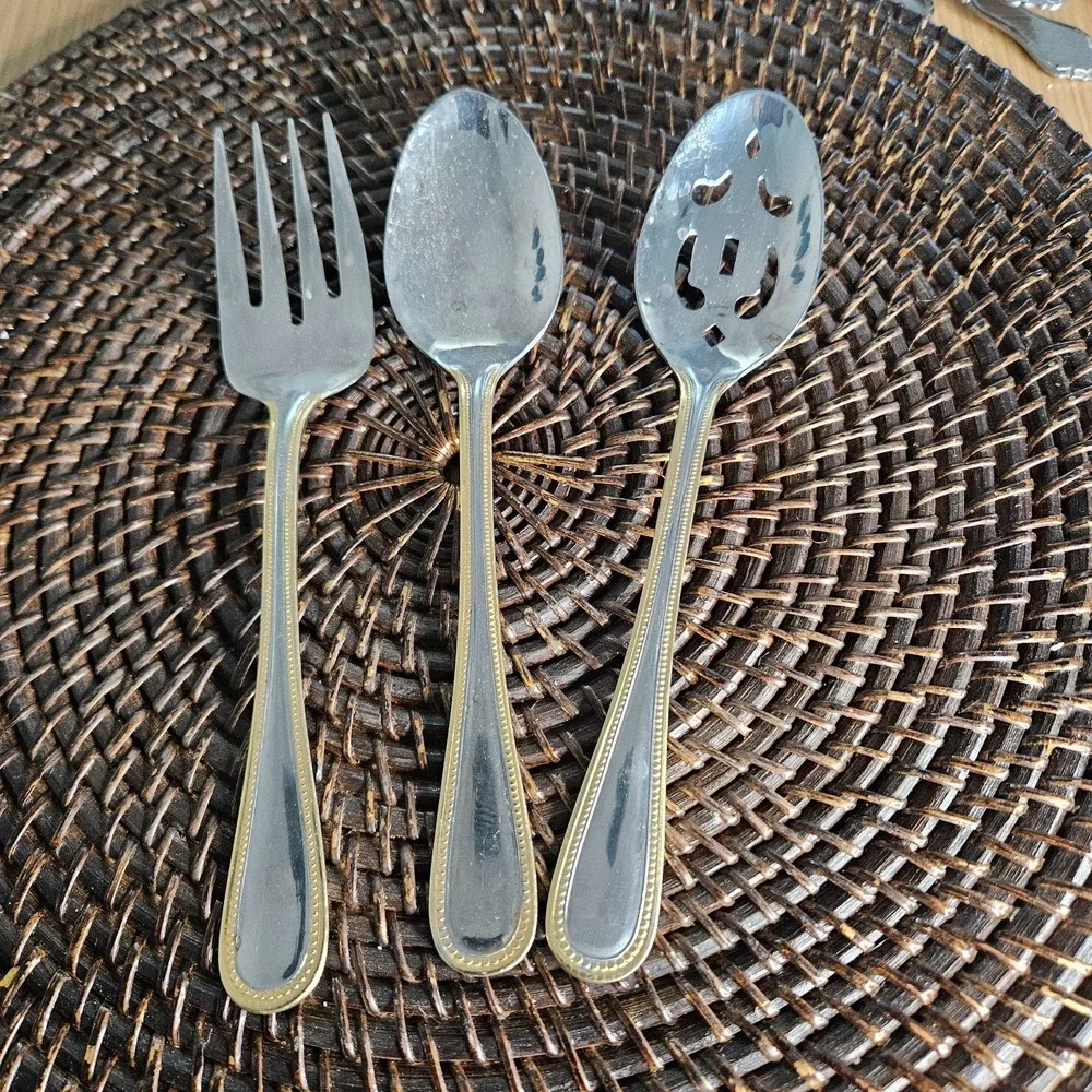 International ROYAL BEAD GOLD Stainless Silverware  Flatware 3 Piece Serving set